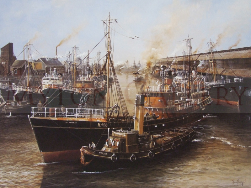 adrian thompson tricky manoeuvres trawlers in st andrews dock hull